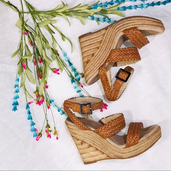 Michael Kors “Juniper” Woven Wedge Sandals - 7.5M - Picture 7 of 7